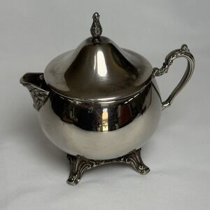 Oneida Silversmiths Silverplate Tea‎ Set Pot, Sugar Bowl, Creamer